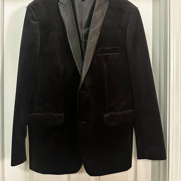 I.N.C. International Concepts Men's Velvet Jacket ‘Black’, Men's size Large - Picture 3 of 7